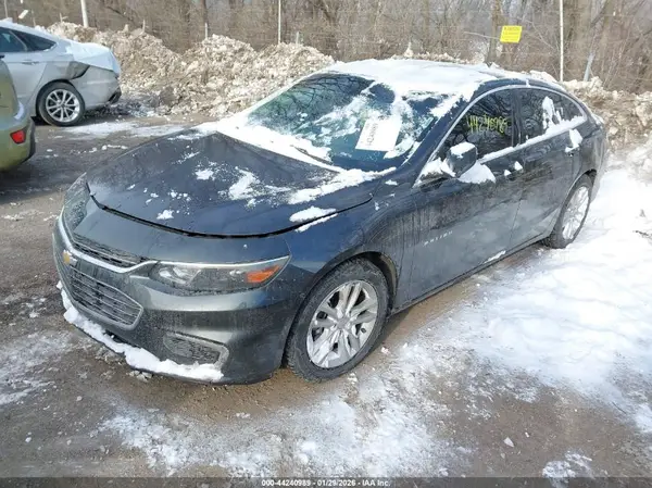 1G1ZE5ST3GF205535 2016 CHEVROLET MALIBU - Image 2