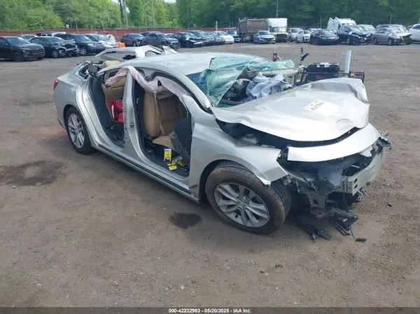 1G1ZE5ST3GF228393 2016 CHEVROLET MALIBU - Image 1