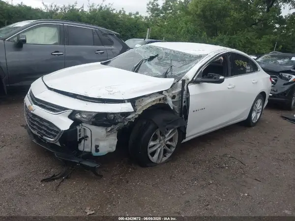 1G1ZE5ST3GF241855 2016 CHEVROLET MALIBU - Image 2