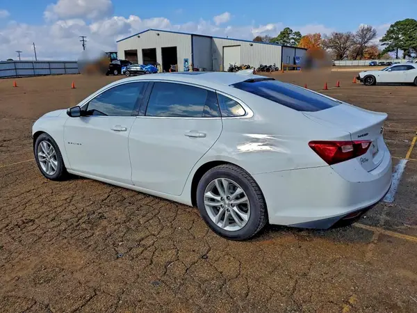 1G1ZE5ST3GF256551 2016 CHEVROLET MALIBU - Image 2