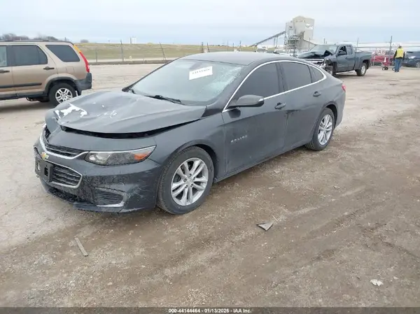 1G1ZE5ST3GF262611 2016 CHEVROLET MALIBU - Image 2