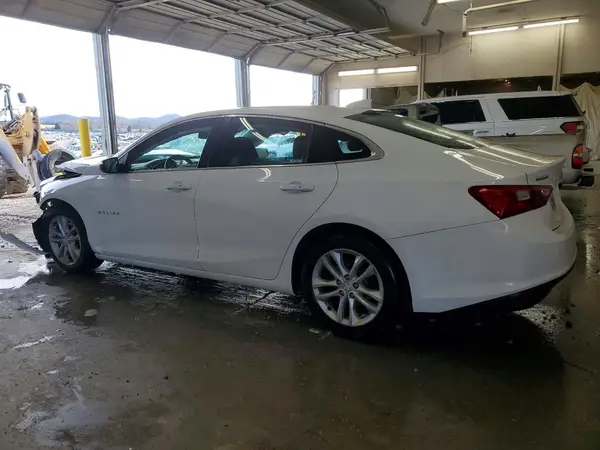 1G1ZE5ST3GF270983 2016 CHEVROLET MALIBU - Image 2