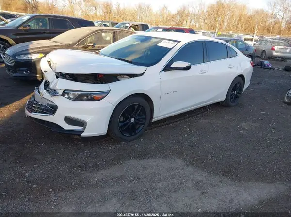 1G1ZE5ST3GF278484 2016 CHEVROLET MALIBU - Image 2