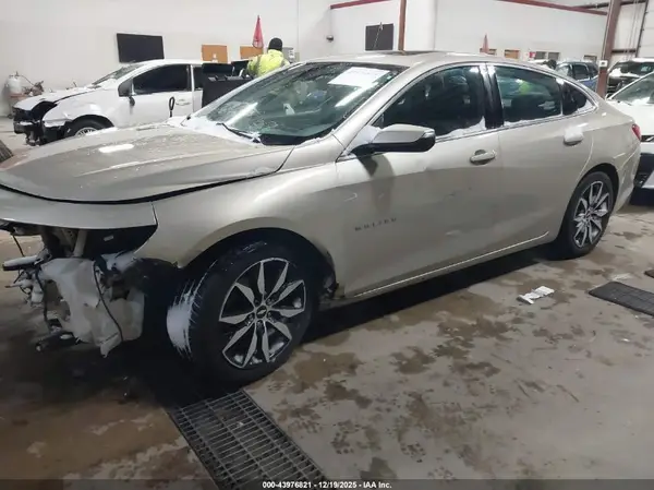 1G1ZE5ST3GF287945 2016 CHEVROLET MALIBU - Image 2