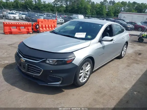 1G1ZE5ST3GF322032 2016 CHEVROLET MALIBU - Image 2