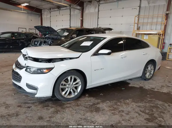 1G1ZE5ST3GF323794 2016 CHEVROLET MALIBU - Image 2