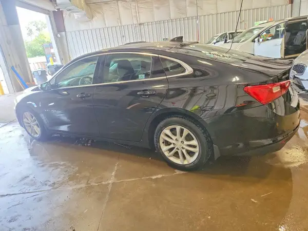 1G1ZE5ST3GF355273 2016 CHEVROLET MALIBU - Image 2