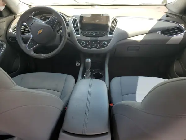 1G1ZE5ST3HF100768 2017 CHEVROLET MALIBU - Image 8