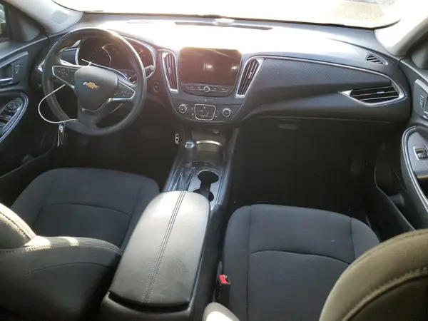 1G1ZE5ST3HF106022 2017 CHEVROLET MALIBU - Image 8