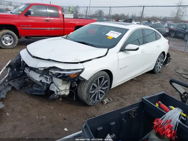 1G1ZE5ST3HF107610 2017 CHEVROLET MALIBU - Image 2