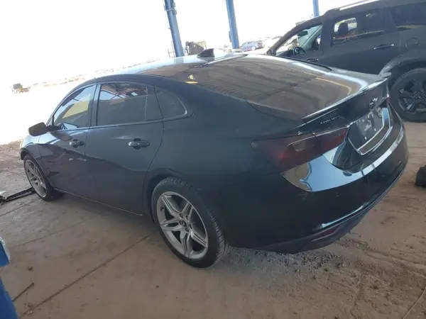 1G1ZE5ST3HF110197 2017 CHEVROLET MALIBU - Image 2