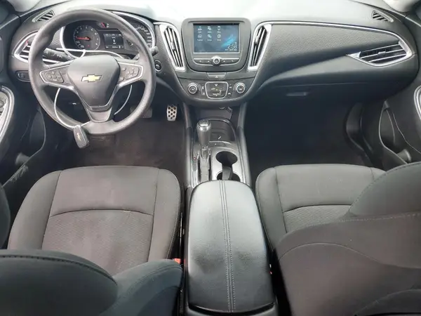 1G1ZE5ST3HF111950 2017 CHEVROLET MALIBU - Image 8