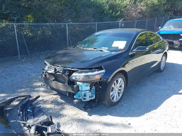 1G1ZE5ST3HF118204 2017 CHEVROLET MALIBU - Image 2