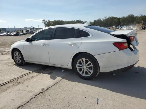 1G1ZE5ST3HF120034 2017 CHEVROLET MALIBU - Image 2
