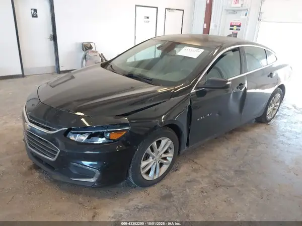 1G1ZE5ST3HF123614 2017 CHEVROLET MALIBU - Image 2