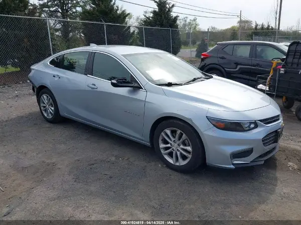 1G1ZE5ST3HF131387 2017 CHEVROLET MALIBU - Image 1