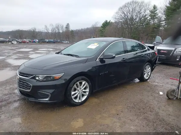 1G1ZE5ST3HF136072 2017 CHEVROLET MALIBU - Image 2