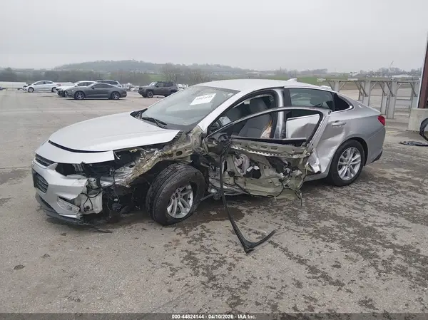 1G1ZE5ST3HF140431 2017 CHEVROLET MALIBU - Image 2