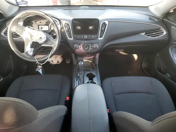 1G1ZE5ST3HF142325 2017 CHEVROLET MALIBU - Image 8