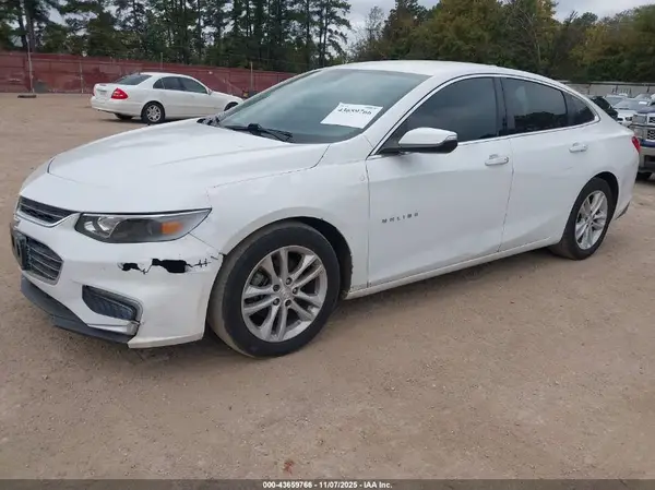 1G1ZE5ST3HF148156 2017 CHEVROLET MALIBU - Image 2