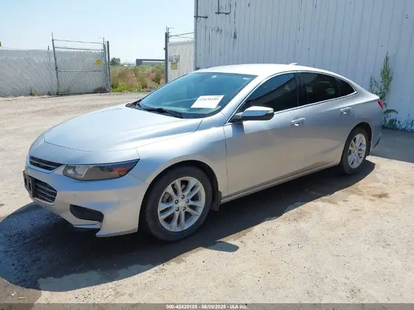 1G1ZE5ST3HF150912 2017 CHEVROLET MALIBU - Image 2