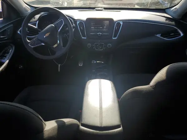 1G1ZE5ST3HF162929 2017 CHEVROLET MALIBU - Image 8