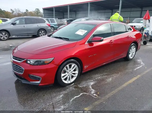 1G1ZE5ST3HF168004 2017 CHEVROLET MALIBU - Image 2