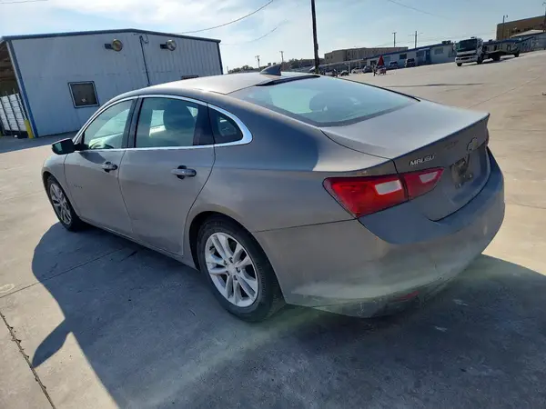 1G1ZE5ST3HF168245 2017 CHEVROLET MALIBU - Image 2