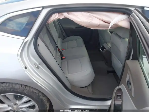 1G1ZE5ST3HF170450 2017 CHEVROLET MALIBU - Image 8