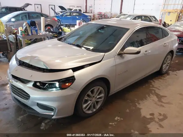 1G1ZE5ST3HF181500 2017 CHEVROLET MALIBU - Image 2