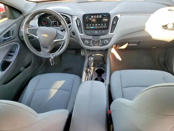 1G1ZE5ST3HF182081 2017 CHEVROLET MALIBU - Image 8