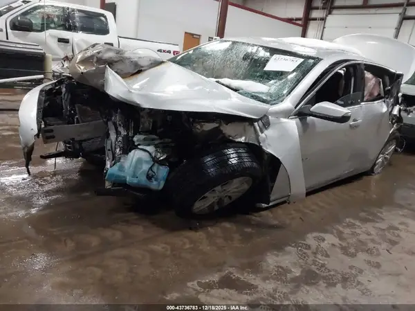 1G1ZE5ST3HF196238 2017 CHEVROLET MALIBU - Image 2
