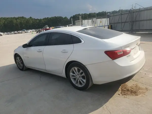 1G1ZE5ST3HF200756 2017 CHEVROLET MALIBU - Image 2