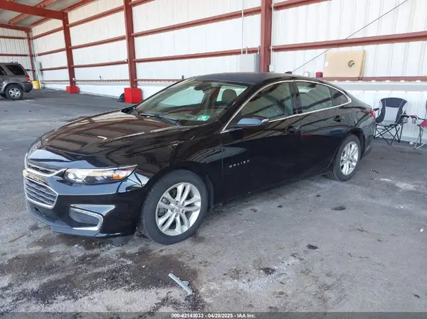 1G1ZE5ST3HF200997 2017 CHEVROLET MALIBU - Image 2