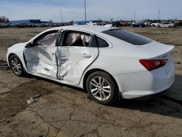 1G1ZE5ST3HF201325 2017 CHEVROLET MALIBU - Image 2