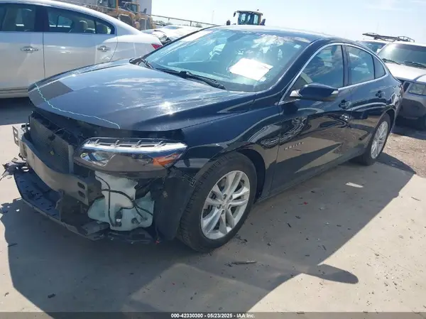 1G1ZE5ST3HF201356 2017 CHEVROLET MALIBU - Image 2