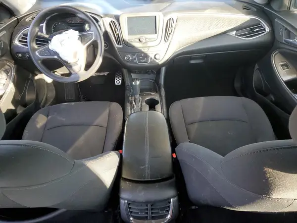 1G1ZE5ST3HF202121 2017 CHEVROLET MALIBU - Image 8