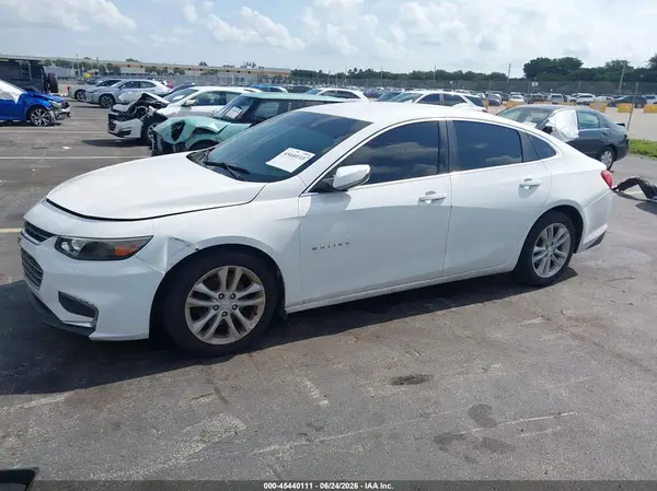1G1ZE5ST3HF203284 2017 CHEVROLET MALIBU - Image 2