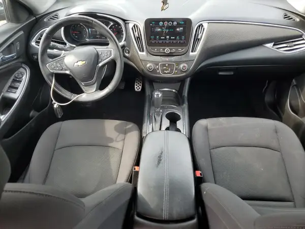 1G1ZE5ST3HF204385 2017 CHEVROLET MALIBU - Image 8