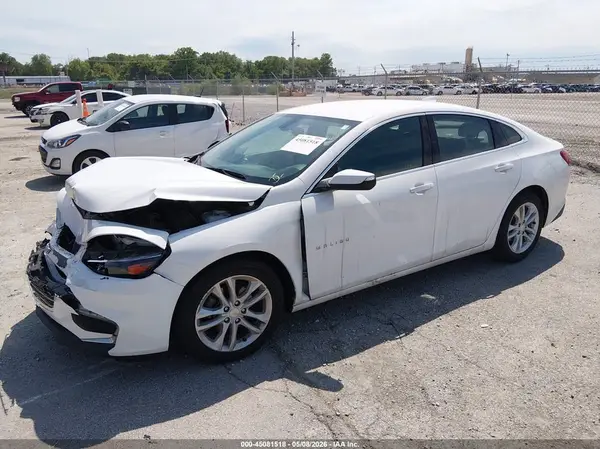 1G1ZE5ST3HF204709 2017 CHEVROLET MALIBU - Image 2