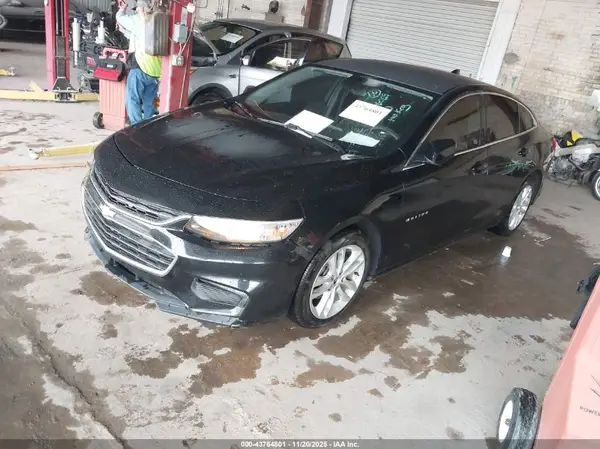 1G1ZE5ST3HF206069 2017 CHEVROLET MALIBU - Image 2