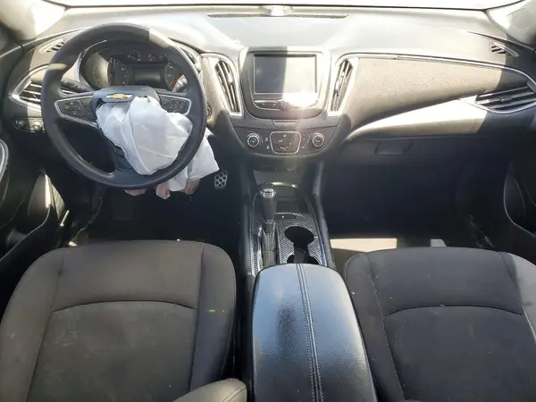 1G1ZE5ST3HF207528 2017 CHEVROLET MALIBU - Image 8