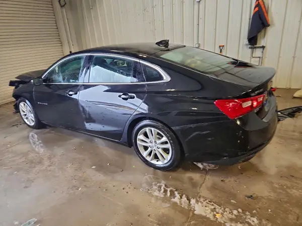 1G1ZE5ST3HF211854 2017 CHEVROLET MALIBU - Image 2
