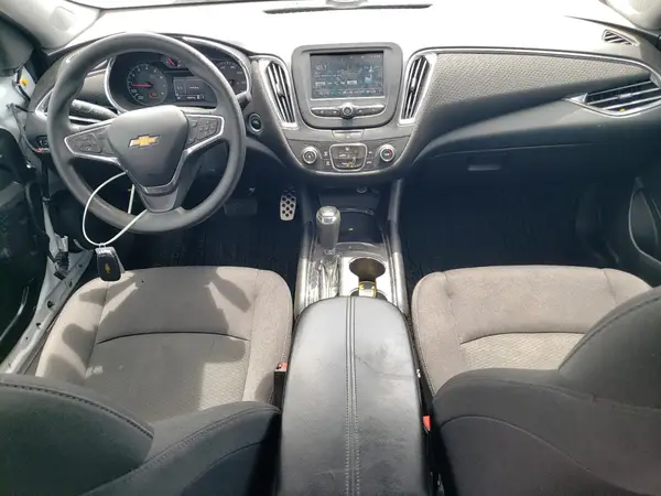 1G1ZE5ST3HF212860 2017 CHEVROLET MALIBU - Image 8