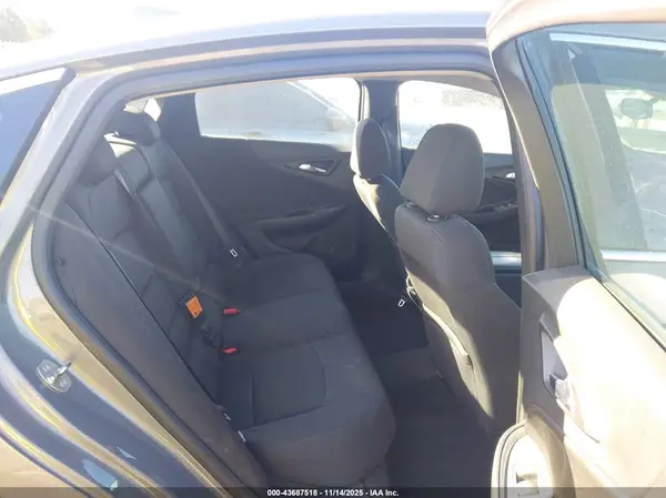 1G1ZE5ST3HF214284 2017 CHEVROLET MALIBU - Image 8