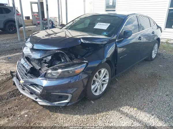 1G1ZE5ST3HF214303 2017 CHEVROLET MALIBU - Image 2