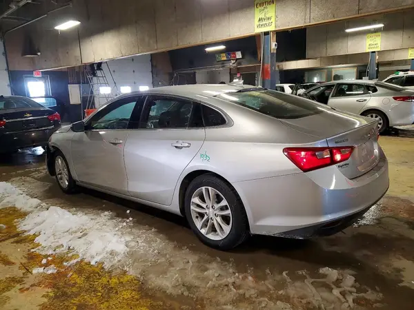 1G1ZE5ST3HF215905 2017 CHEVROLET MALIBU - Image 2