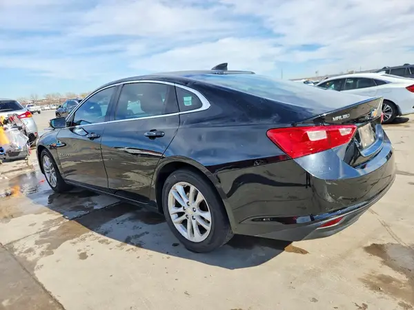 1G1ZE5ST3HF218657 2017 CHEVROLET MALIBU - Image 2