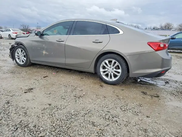 1G1ZE5ST3HF236866 2017 CHEVROLET MALIBU - Image 2