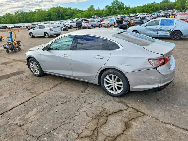 1G1ZE5ST3HF237838 2017 CHEVROLET MALIBU - Image 2